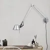 ウォールランプ Artemide Tolomeo 工業用ブラック E27 クロームライトロングスイングアームスイッチ付きベッドサイドオフィス読書用