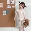 Пижама Лето младенца пижама устанавливают детские корейские девочки для девочек пижамы Детская лаунж -одежда для девочек для девочек в помещении для мальчиков ночная одежда 230710