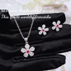 Halsband Örhängen Set Foydjew 2023 Summer Luxury Cherry Blossom Zircon Halsband Blomsterringar Smycken för dagligt bruk