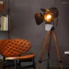 Floor Lamps Vintage LED Wood American Pography Studio Lamp Standing Creative Lighting Living Room Bedroom Angle Adjustable