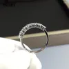 Cluster-Ringe, 18 Karat Weißgold plattiert, rund, ausgezeichneter Schliff, Diamanttest, vorbei, 0,7 Karat, D-Farbe, Moissanit-Ring, Damen-925-Silber-Edelstein-Schmuck