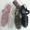 2023 Sommer Designer Sandale Damen Schwarz Weiß Klar Römische Sandalen Klassische Gummi Hausschuhe Jelly Transparent Slipper Beach Flat