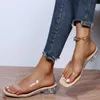 Sandal Sommar Mode Lyx Strand Dam Klar Sandal Bekväma höga klackar Kvinna Transparent Medium Heel Skor 230711