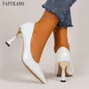 Отсуть туфли текстурированная заостренная ножка Stiletto Женские насосы Классические простые неглубокие работы в офисе White Party Wedding Plus 41 230710
