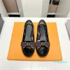 2023 nytt mode Flat Loafer Flat Classics Loafers Dam Klänning Skor platta skor CanvasReal Loafers tvåfärgad cap toe Mode casual skor