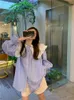 Blouses pour femmes 2023 printemps mode Chic Style coréen surdimensionné chemises décontractées en bois oreille poupée col rayure à manches longues Blouse pour les femmes