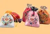 Caixas de joias 10 pçs 16 5x12CM saco de joias bolsas de presente cor misturada seda flor artesanal estilo tradicional chinês 230710