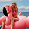 Sand Lek Vatten Kul Uppblåsbar Flamingo 150CM 60 Inch Giant Unicorn Swan Pool Float RideOn Simring Vuxna Barn Festleksaker Piscina 230711