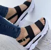 Sandales d'été grandes chaussures pour femmes avec visage large et style doux semelle épaisse sandales à talons inclinés pour femmes 230710