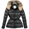 Femmes Doudoune Vestes d'hiver Manteaux Véritable col de cheveux de raton laveur Chaud Parkas de mode avec ceinture Lady coton Manteau Vêtements d'extérieur Big Pock2434