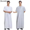 Beonlema arabski islamski Hombre letnie krótkie rękawy Thobe dla mężczyzn kaftan Homme muzułmańskie ubrania Abaya Baju muzułmańskie Pria1208x