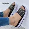Kapcie Comemore Women 2023 Fashion wygodne letnie odkryte seksowne złote klapki na koturnie płaskie buty białe sandały plażowe