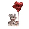 Oggetti decorativi Figurine Home Decor Love Bear Figurine Nordic Modern Resin Animal Per interni Scultura Statua Decorazione soggiorno 230710