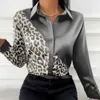 Kvinnors blusar Skjortor Leopard Patchwork Casual Shirt Blue Woman Autumn Fashion -knapp Långärmad skjortor för kvinnor 2021 Vitt tryck Office Top Femme L230712