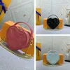 POP MY HEART Bag Bubblegram Collection for Valentine's Day Love Heart Bag Womens Designers Luxurys Mini Chains Cross Body Embroidery Leather beach Shoulder Handbag