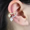 Brincos nas costas Liquidação 1 peça SEM piercing Feminino Ear Cuff Micro Pave Cz Coração Pingente Brinco Moda