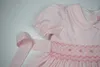 소녀의 드레스 2023 New Summer Baby Girls Princess Elegant Smocked Dresses 1 2 3 4 5 년 어린이 소녀 솔리드 수제 작업장 드레스 Cottonhkd230712