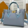 على أكياس جانبي ، MM Tote Gold Lock Crossbody Handbag Counter Bag Women Luxury Designer Elegant Titching Fine Greain Calf Lady Stopper Strap Tote Tote أحدث محفظة