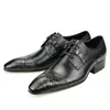 Moda Derby Shoes Men Formal Business Office Vintage Designer Red Black Shoe Up Bico Pontudo Casamento Sapatos De Couro Genuíno