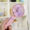 Elektrische Fans Cartoon Desktop Fan Wiederaufladbare USB Tragbare Handheld Mini Fan Büro Schlafzimmer Desktop Handy Unterstützung Tisch Fan