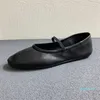 Ballettschuhe mit flachem Boden, schlanker Zehenbereich mit flachem Mund, einzelne Schuhe, weiche und bequeme Tanzschuhe