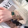 Classic Elegant Designer Watch Women di alta qualità Womens Automatic Quartz Simple Orologi da 30 mm quadrati inossidabile completo inossidabile orologio d'argento oro orologio da polso d'argento G2