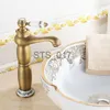 Rubinetti della cucina Rubinetto del bagno Finitura bronzo antico Lavello in ottone Rubinetti in ottone massiccio Maniglia singola Acqua calda fredda c Miscelatori Gru da bagno x0712