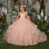 Flickklänningar Pink Flower Girl Klänning Blommor Spets Applikation Barn Bröllopsklänningar Barnkläder Prinsessan Första Nattvardsklänning 230712