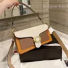 Woman torebki designerskie torby na ramię worki na dziewczęta modne torebki crossbody Tabby c torebki luksusowe torby z paskiem w torbie rozmiar 26 cm mutiple kolory