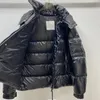 70 -й мужские куртки зима вниз слоя дизайнерские надписи на открытом воздухе уличная модная ветроэффективность Ветрная водонепроницаемая водонепроницаем