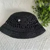 Geniş Memlu Şapkalar Kova Şapkaları Yaz Tasarımcı Kova Şapkası Dokuma P Hip Hat Şapkalar İşlemeli Kadınlar Nefes Alabilir Gorra Sokakları Seyahat Balıkçı Plaj Şapkası Yumuşak Natur