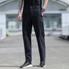 Мужские брюки Большой размер мужские летние брюки Большой размер шелк шелк, дышащие прямые брюки с прямыми ногами 6xl Quick Elastic лента Черные брюки J230712