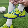 Safety Shoes R xjian High Ankle Soccer 35 45 Men Ultralight Indoor Football Boots Boys Non Slip Long Spikes Trainers Sneakers 230711