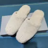 Chinelos de pele de carneiro de lã de luxo para mulheres de uma peça de lã de cordeiro quente e confortável chinelo de borracha resistente ao desgaste 35-40 com caixa