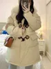 Autumn and winter women's hooded fur collar down coat, zipper and horn button design, double windproof warm, simple and stylish version.