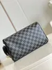 N40127 Men's and women's toiletry bag High-end quality handbag double zipper to hide sufficient internal space can be comfortable portable hanging in the bathroom