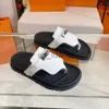 Terlik Erkek Flipflops Chypre Kadınlar Sandalet Tasarımcısı Klasik Moda Klip Ayak Ayakları Flipfloplar Yaz Yeni Deri Açık Slip Slip Rahat Leisure One J230712