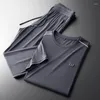 Męskie dresy męskie Minglu Minglu Modal Summer Sets Luksusowe krótkie tulei stałe koszulki sportowe masy garnitury mody elastyczna talia