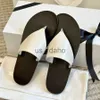 Tofflor Dam flipflops designer läder sandaler raden mode enkel clip tå flipflops svart vit platt botten lätt utomhus kontor strand s J230712