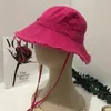 Cappelli a bordo larghi cappello da designer di secchi per donne cappello da cappello sfilacciato estate cappelli da secchio da donna bordi crudi tela cola