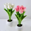 Dekoracyjne kwiaty LED świecący bukiet tulipanów sztuczne sztuczne tulipany kwiat na dzień matki urodziny wesele dekoracja prezent strona główna