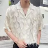 Chemises décontractées pour hommes automne coréen Vintage dentelle robe chemise scène vêtements hommes voir à travers lâche mince Protection solaire demi manches mâle