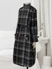 Trench-coat en laine mélangée pour femmes Lautaro Automne Hiver Long Loose Warm Plaid Wool Blends pour femmes Manches raglan Ceinture Manteau en laine à double boutonnage HKD230712