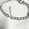 Подвесные ожерелья 2022 Модный хип -хоп C C Shape Ожерелья для женщин Cool Sexy Crowe Chain Short Choker Metal Silver Color Clavicle Chains Подарок HKD230712