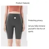 Aktiva shorts Sommar Yoga för flickor Fast kort Gym Kvinna Scrunch Cykling Fitness Sport Sportkläder Kvinnor Byxor Kvinnor Träningskläder