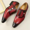 Herren neue Business-Leder-Mode-Sommer-Schnüre-up rot schwarz handgeschnitzte Hochzeitstag Office Oxford Schuhe B