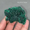 Collane con ciondolo Pietra grezza di malachite verde naturale Bella a forma di ago Plus Campione minerale di quarzo di velluto Guarigione per la casa