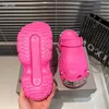 Fashion Women Sandals الصلبة في الهواء الطلق المضاد للانزلاق والمنزلقات المضادة للانزلاق إيطاليا كلاسيكية زيادة الشرائح الجلدية المطاطية المصممة Scuff Slippers EU 35-43