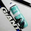 水ボトルサイクリングシティスプレー自転車屋外乗馬ボトル PE 二重層プラスチック冷却機能ウォーターカップ