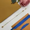 2023 femmes designer bracelet trèfle bracelet luxe diamant bracelet à breloques mode à la mode lettre v pendentif or bijoux accessoires